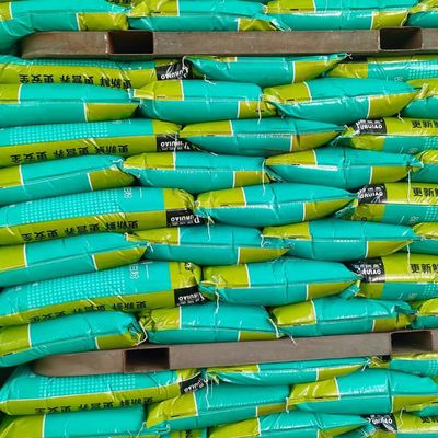 Порошок крови цыпленка сырья питания птицы гемоглобина 90% незрелый